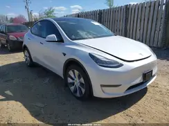 5YJYGDEE1MF068681 2021 TESLA MODEL Y