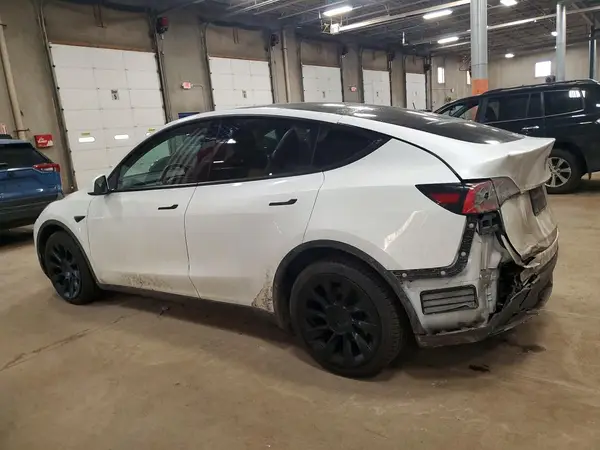 5YJYGDEE1MF068776 2021 TESLA MODEL Y - Image 2