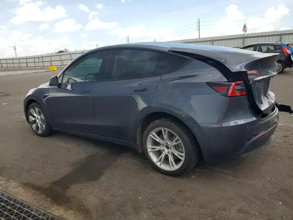 5YJYGDEE1MF070298 2021 TESLA MODEL Y - Image 2
