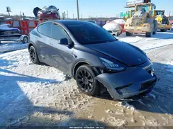5YJYGDEE1MF070396 2021 TESLA MODEL Y