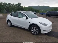 5YJYGDEE1MF085125 2021 TESLA MODEL Y