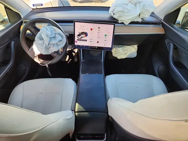 5YJYGDEE1MF086002 2021 TESLA MODEL Y - Image 8