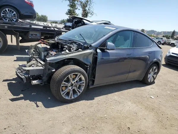 5YJYGDEE1MF087196 2021 TESLA MODEL Y - Image 1
