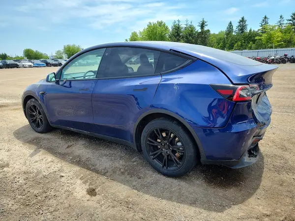 5YJYGDEE1MF088977 2021 TESLA MODEL Y - Image 2
