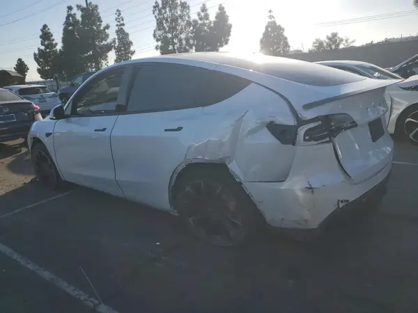 5YJYGDEE1MF090728 2021 TESLA MODEL Y - Image 2