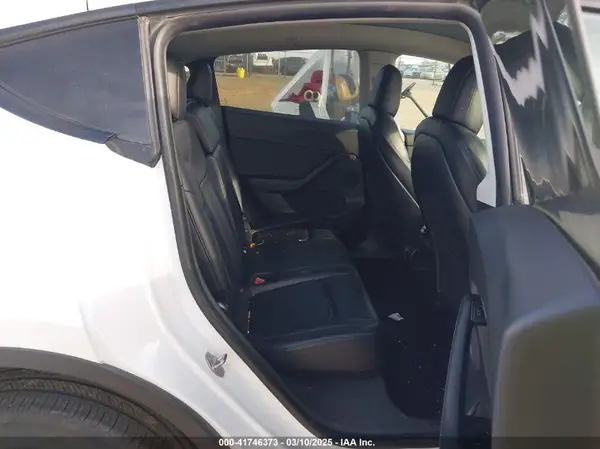 5YJYGDEE1MF094603 2021 TESLA MODEL Y - Image 8