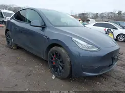 5YJYGDEE1MF108127 2021 TESLA MODEL Y