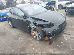 5YJYGDEE1MF122996 2021 TESLA MODEL Y