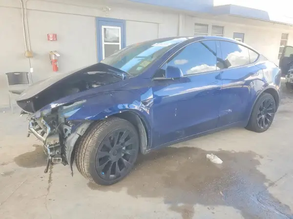 5YJYGDEE1MF123873 2021 TESLA MODEL Y - Image 1