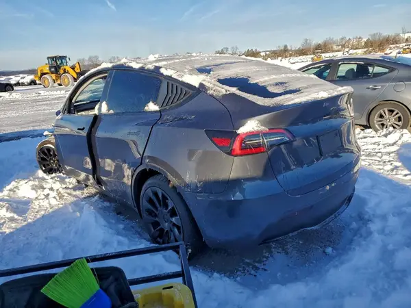 5YJYGDEE1MF125249 2021 TESLA MODEL Y - Image 2
