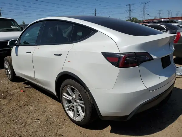 5YJYGDEE1MF131536 2021 TESLA MODEL Y - Image 2