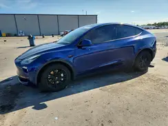 5YJYGDEE1MF138065 2021 TESLA MODEL Y