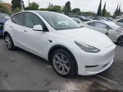 5YJYGDEE1MF140334 2021 TESLA MODEL Y