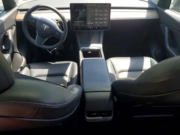 5YJYGDEE1MF140656 2021 TESLA MODEL Y - Image 8