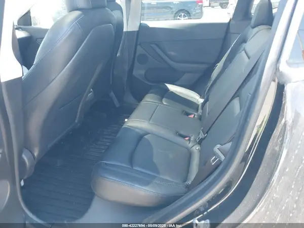 5YJYGDEE1MF149082 2021 TESLA MODEL Y - Image 8