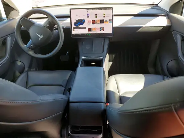 5YJYGDEE1MF172815 2021 TESLA MODEL Y - Image 8