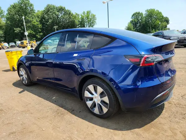 5YJYGDEE1MF180154 2021 TESLA MODEL Y - Image 2