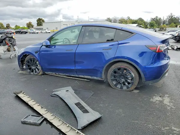 5YJYGDEE1MF183331 2021 TESLA MODEL Y - Image 2