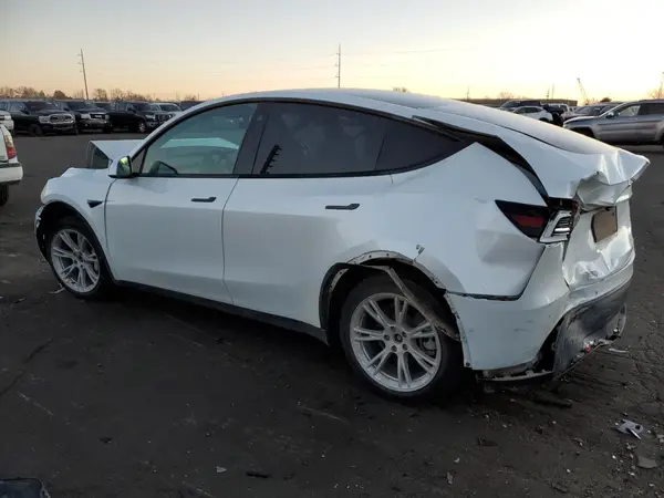 5YJYGDEE1MF187959 2021 TESLA MODEL Y - Image 2