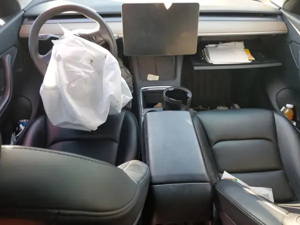 5YJYGDEE1MF196077 2021 TESLA MODEL Y - Image 8