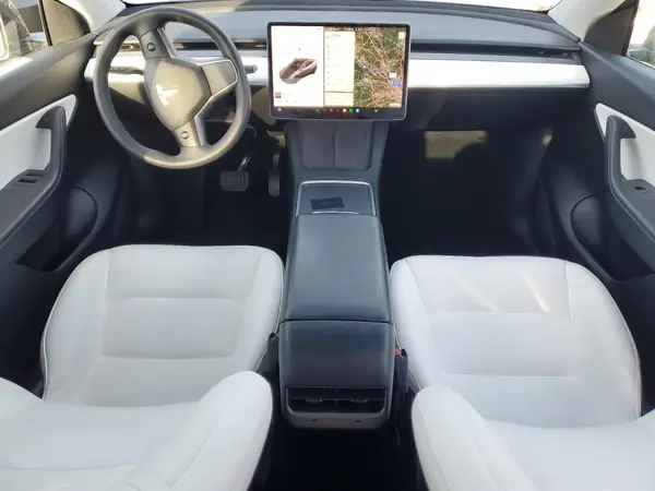 5YJYGDEE1MF197620 2021 TESLA MODEL Y - Image 8