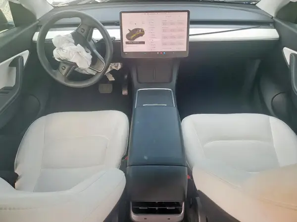 5YJYGDEE1MF197813 2021 TESLA MODEL Y - Image 8