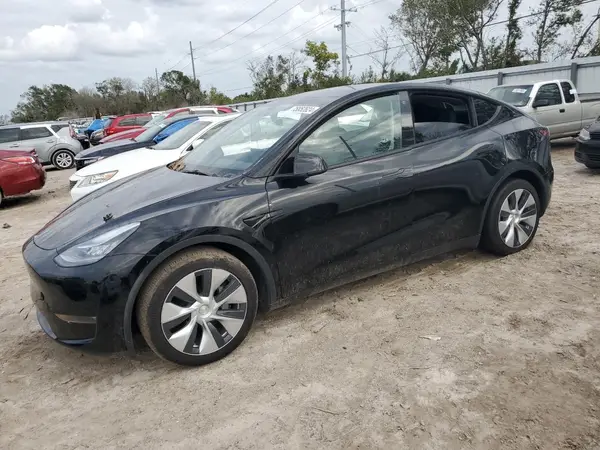 5YJYGDEE1MF217218 2021 TESLA MODEL Y - Image 1