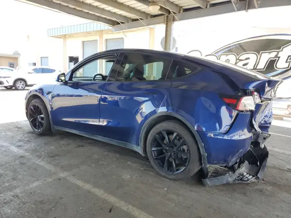 5YJYGDEE1MF217753 2021 TESLA MODEL Y - Image 2