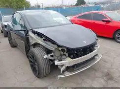 5YJYGDEE1MF217929 2021 TESLA MODEL Y