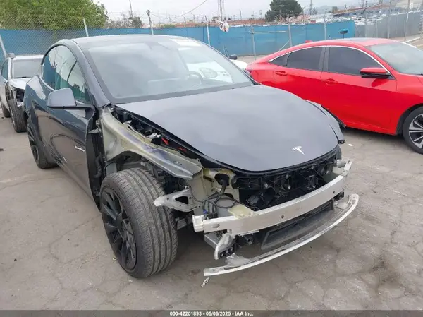 5YJYGDEE1MF217929 2021 TESLA MODEL Y - Image 1