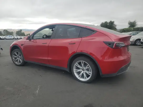 5YJYGDEE1MF218742 2021 TESLA MODEL Y - Image 2