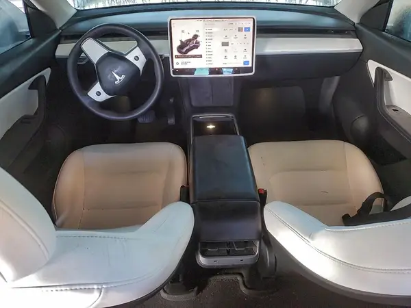 5YJYGDEE1MF228560 2021 TESLA MODEL Y - Image 8