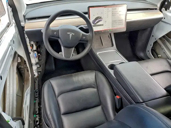 5YJYGDEE1MF239462 2021 TESLA MODEL Y - Image 8