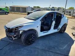 5YJYGDEE1MF244919 2021 TESLA MODEL Y