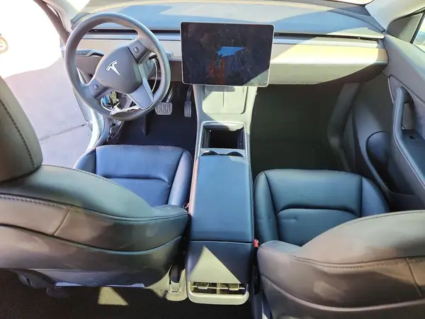 5YJYGDEE1MF244919 2021 TESLA MODEL Y - Image 8