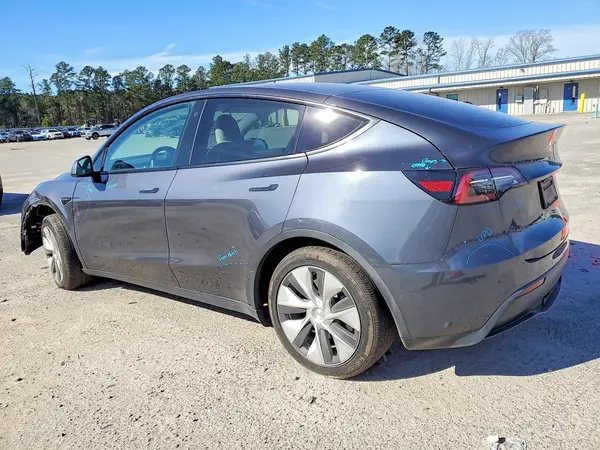 5YJYGDEE1MF246346 2021 TESLA MODEL Y - Image 2