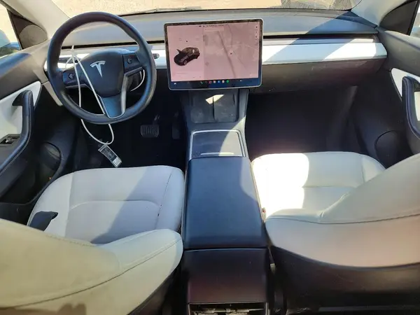 5YJYGDEE1MF247951 2021 TESLA MODEL Y - Image 8