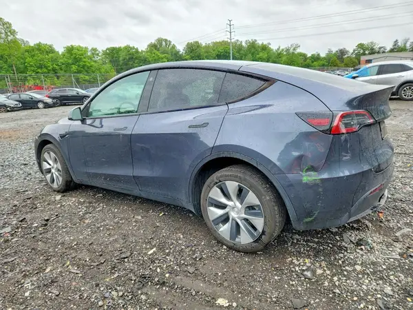 5YJYGDEE1MF248050 2021 TESLA MODEL Y - Image 2