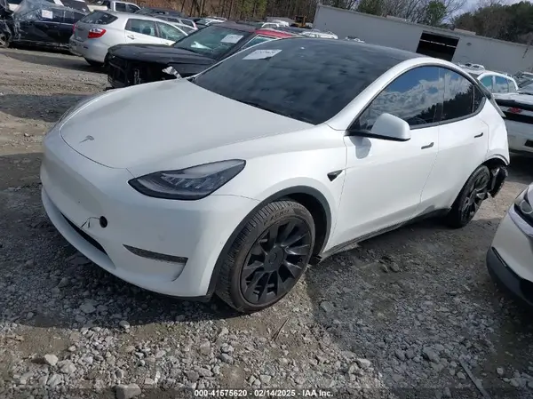 5YJYGDEE1MF256620 2021 TESLA MODEL Y - Image 2