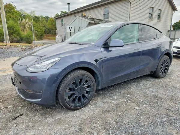 5YJYGDEE1MF259100 2021 TESLA MODEL Y - Image 1