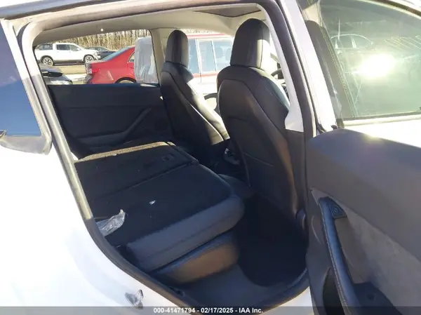 5YJYGDEE1MF259548 2021 TESLA MODEL Y - Image 8