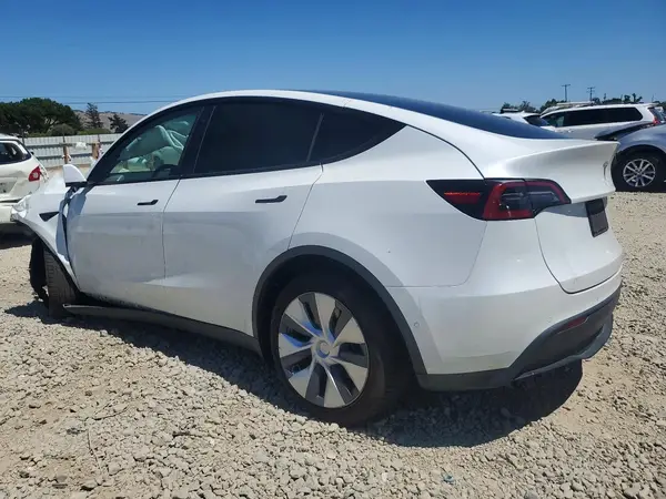 5YJYGDEE1MF263146 2021 TESLA MODEL Y - Image 2