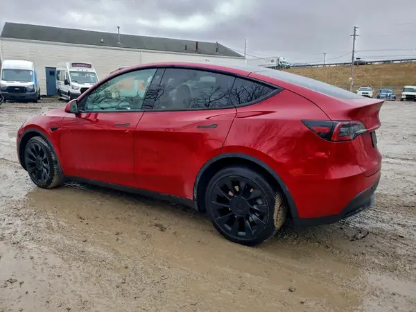 5YJYGDEE1MF268699 2021 TESLA MODEL Y - Image 2