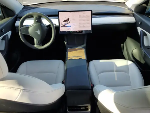 5YJYGDEE1MF270002 2021 TESLA MODEL Y - Image 8