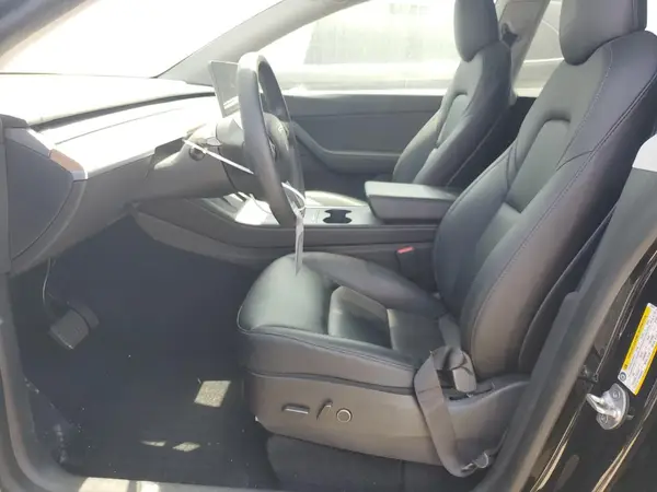 2021 TESLA MODEL Y auction photo 7