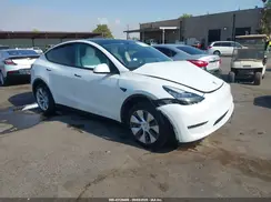 5YJYGDEE1MF271568 2021 TESLA MODEL Y