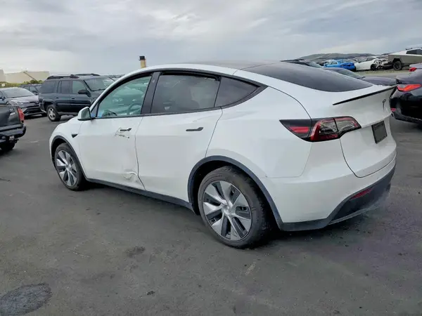 5YJYGDEE1MF281159 2021 TESLA MODEL Y - Image 2