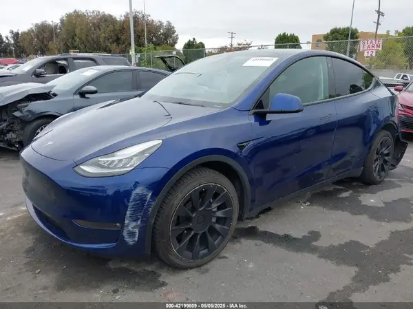 5YJYGDEE1MF282196 2021 TESLA MODEL Y - Image 2