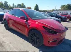 5YJYGDEE1MF298754 2021 TESLA MODEL Y