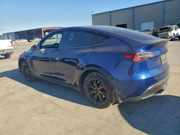 5YJYGDEE1MF301216 2021 TESLA MODEL Y - Image 2